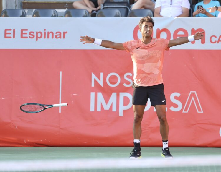 Nicolás Álvarez durante un partido durante el torneo./OPEN-EL ESPINAR