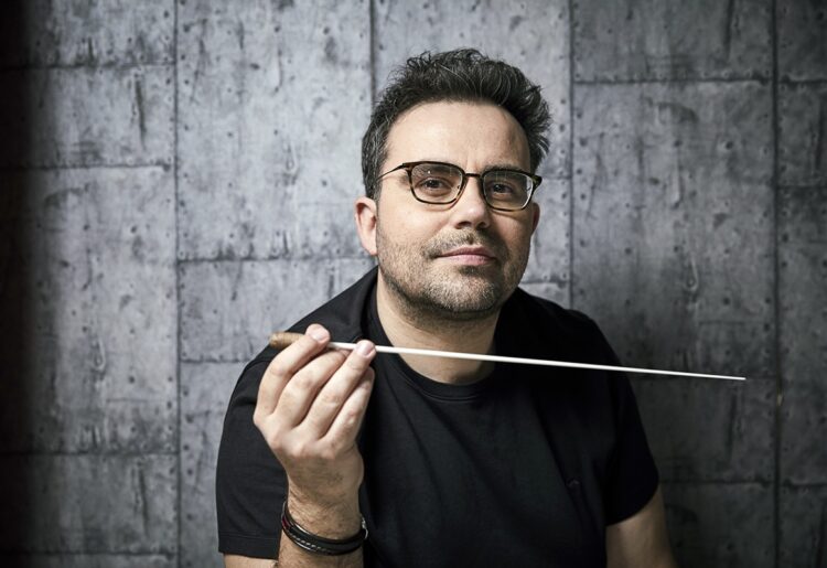 Manuel Tevar director del curso y miembro del jurado. / FUNDACIÓN CAJA RURAL