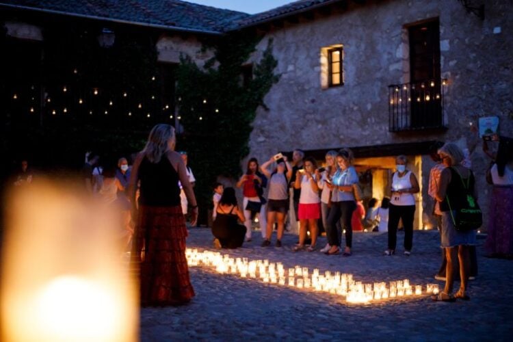 Magia y música se unen en los tradicionales Conciertos de las Velas en Pedraza 1 Noche de las Velas de Pedraza./ICAL