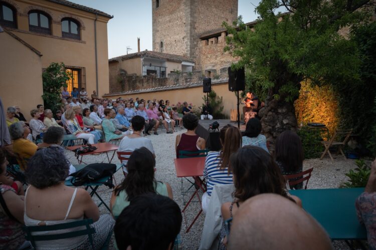 El Jardín de los Sentidos cierra su quinta edición 1 Actuación de Cerreduela dentro del Jardín de los Sentidos./ E.A.