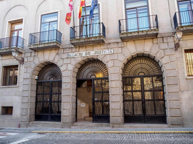 La Audiencia acogerá cuatro juicios en el mes de septiembre 1 Palacio de justicia donde se ubica la Audiencia Provincial. / E.A.