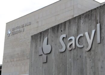 Fachada del Centro de Salud Segovia III ubicado en la avenida Vía Roma./ E.A.