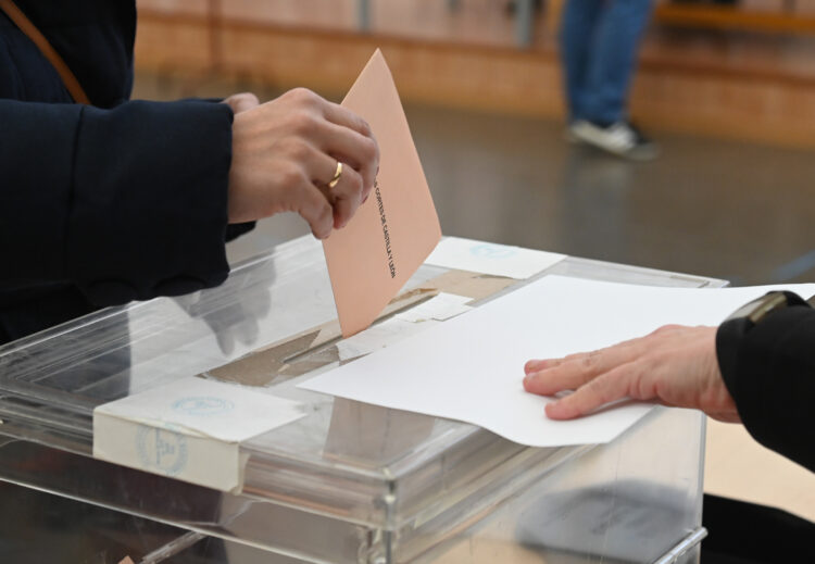 El proceso abre la vía a nuevas licitaciones relacionadas con el proceso electoral. / Ricardo Ordóñez