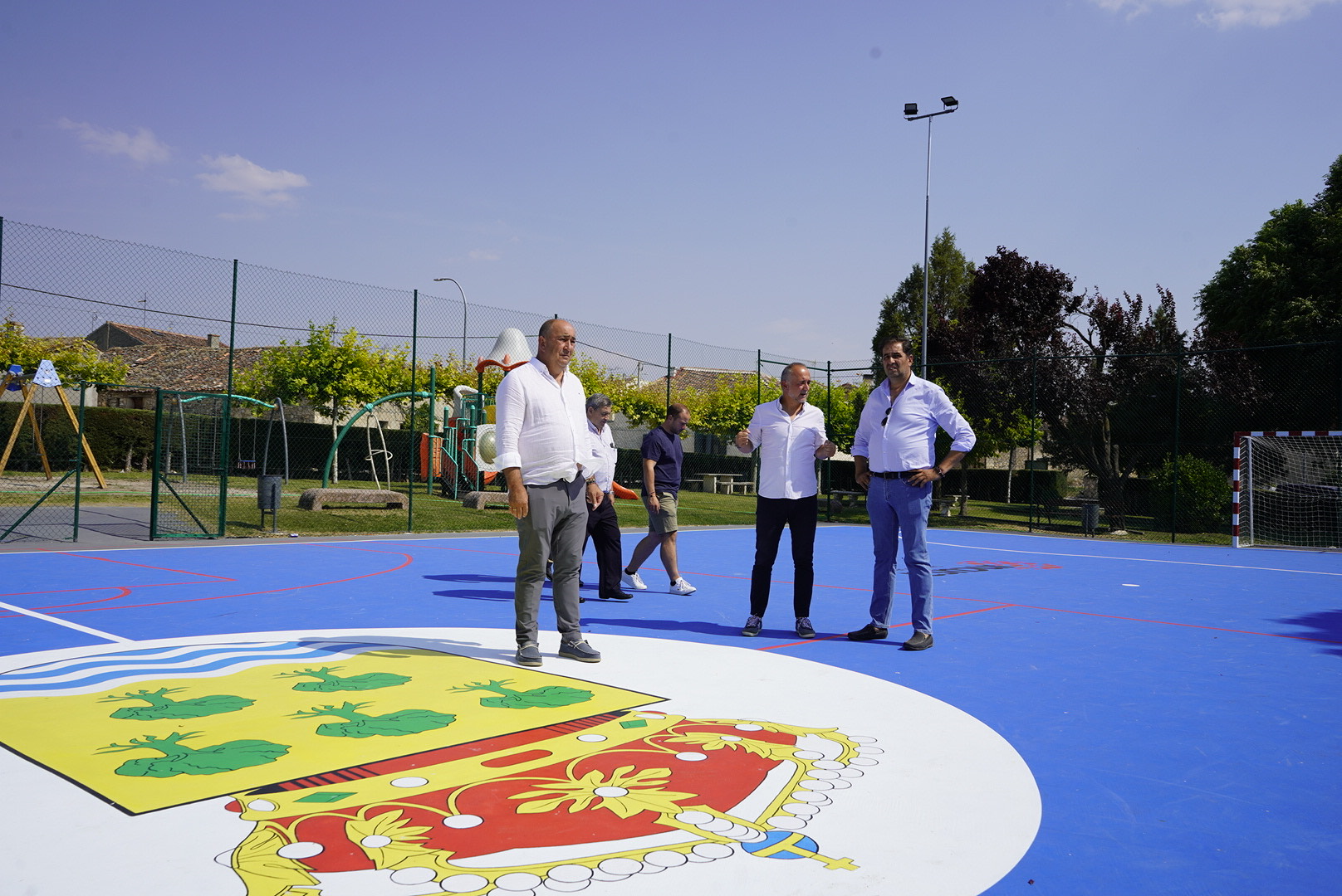 De Vicente visita seis pueblos para conocer los avances de los trabajos financiados por la Diputación 4 Carrascal del Río / DIPUTACIÓN