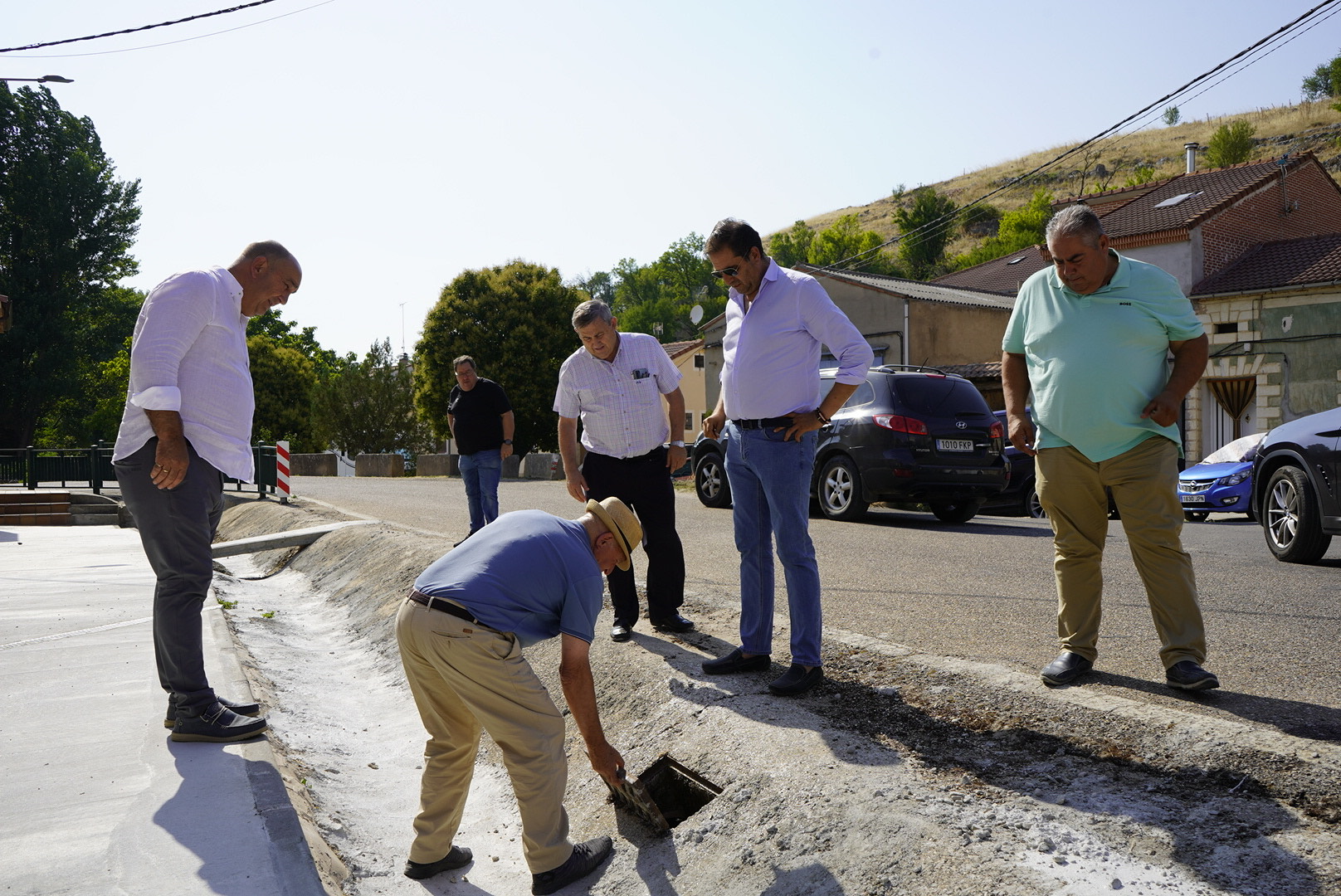 De Vicente visita seis pueblos para conocer los avances de los trabajos financiados por la Diputación 6 Fuentesoto / DIPUTACIÓN