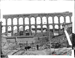 Acueducto ca. 1870. Laurent J. 1816 1886. Archivo Ruiz Vernacci. IPCE