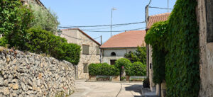 Hay documentos que acreditan que Castro de Fuentidueña ya existía en el año 943.