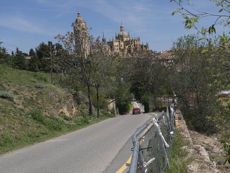 Camino de La Piedad. / KAMARERO