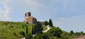 Desde 1857 Fuentesoto forma ayuntamiento con su pedanía Pajares.