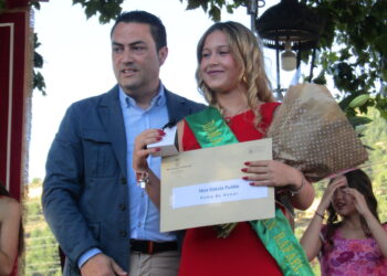 Momento del acto de la Escuela de Dulzainas y Tamboriles (FOTO: FRANCISCO DEL CAÑO)