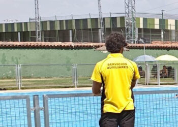 Seguridad en la piscina de La Albuera. / AYUNTAMIENTO DE SEGOVIA