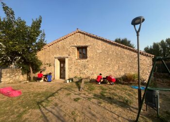 Trabajos de mantenimiento del patrimonio / ASOCIACIÓN DE VECINOS DE SIGUERUELO