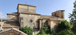 Tras las huellas de Almanzor 2 La iglesia de la Natividad de Nuestra Señora en Torreadrada fue reedificada en el siglo XVIII en estilo barroco.