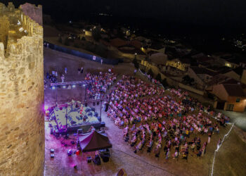 Concierto de Yilian Cañizares en el castillo de Turégano dentro de la programación de ‘Museg al Natural’. / MUSEG- NACHO VALVERDE