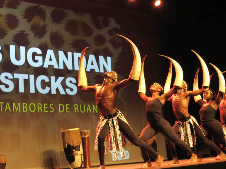 La energía africana centra el Festival Paladio Arte 1 Uganda Sticks. / PALADIO ARTE