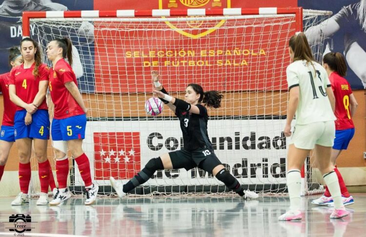 Elena González durante un encuentro con España./RFEF