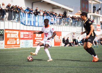Ayán Galván durante un encuentro de la pasada temporada./G. SEGOVIANA