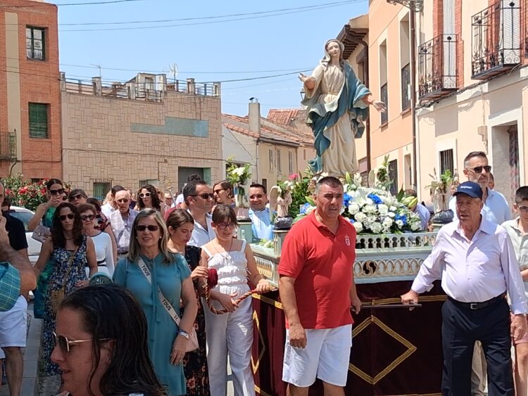 La tradición y la alegría centran las fiestas patronales de Valseca en honor a Nuestra Señora de la Asunción 1 Instante de las celebraciones el pasado fin de semana / ÁLVARO PINELA