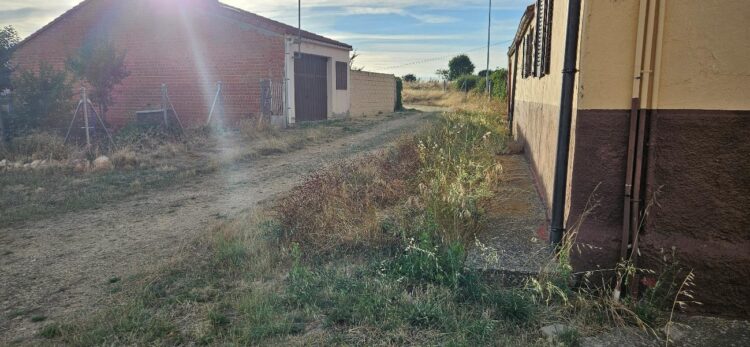 Aspecto de la calle Iglesia / ASOCIACIÓN DE VECINOS ‘LA AMISTAD’