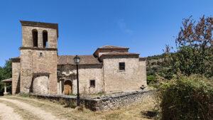 Iglesia de la Exaltación de la Santa Cruz en Valdevacas.