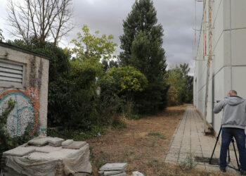 El cuerpo fue encontrado por un trabajador que realiza reformas en el recinto del Campus de La Yutera. / Brágimo