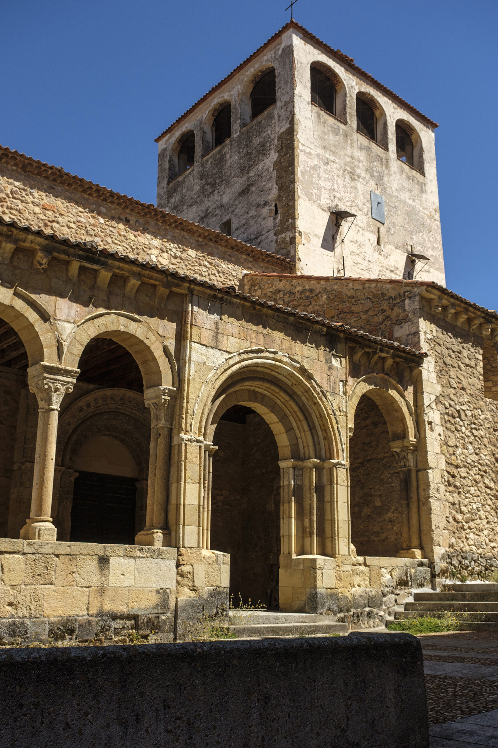 Solemne celebración de la Catorcena, 2025 en la iglesia de San Clemente: 4 al 8 de septiembre 2 Iglesia de San Clemente. Kamarero.
