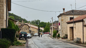 Muñoveros y sus amplios campos arcillosos 9 Pajares de Pedraza se encuentra cerca de la Peña del Tuero.