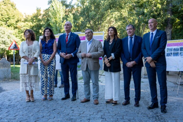 250915 Visita del consejero de movilidad a la Cuesta de los Hoyos