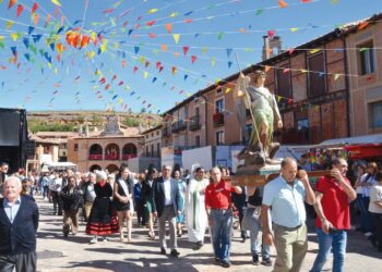 Procesión de San Miguel./ Belén de Marcos