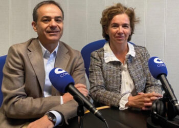 Abel Gómez y Teresa Herranz, directora de El Adelantado de Segovia. / COPE