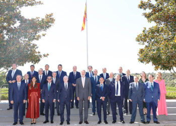 Felipe VI recibe la Medalla de Honor del Consejo de Cámaras de Comercio de Castilla y León. / CÁMARAS DE COMERCIO DE CASTILLA Y LEÓN