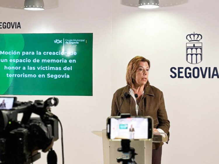 La portavoz de Vox en el Ayuntamiento de Segovia. Esther Núñez. / VOX