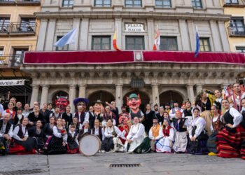 Muestra folklórica Andrés Laguna - Héctor Criado