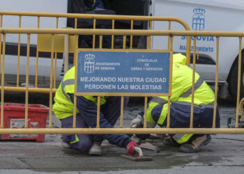 Servicio municipal de reparación de vías públicas. / KAMARERO