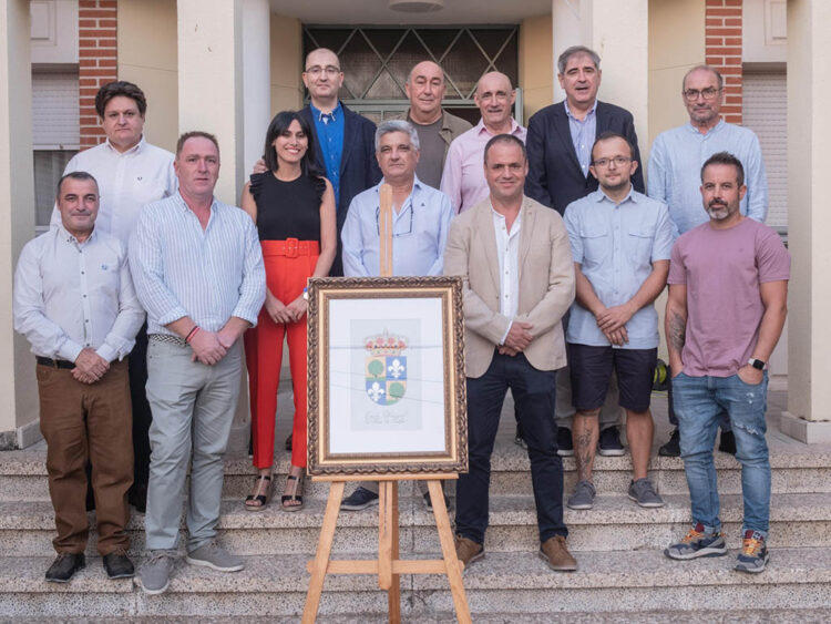 Presentación del escudo de Mata de Cuéllar. / DIPUTACIÓN PROVINCIAL