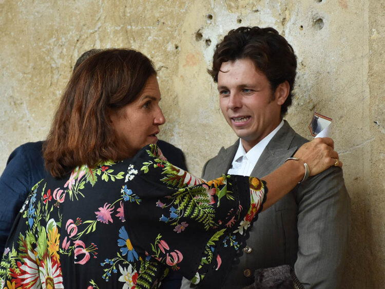 Numerosas caras conocidas en el festival de Pedraza 1 Samantha Vallejo-Nágera y Juanillo Bohórquez. / A.M.