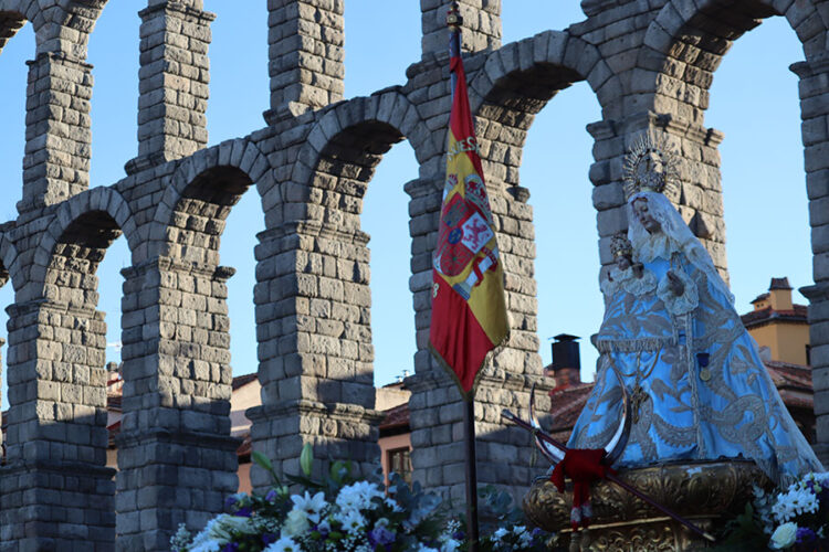 Esta tarde, segovianos y devotos acompañarán a su Patrona en su traslado desde el Santuario hasta la Santa Iglesia Catedral. / DIÓCESIS DE SEGOVIA