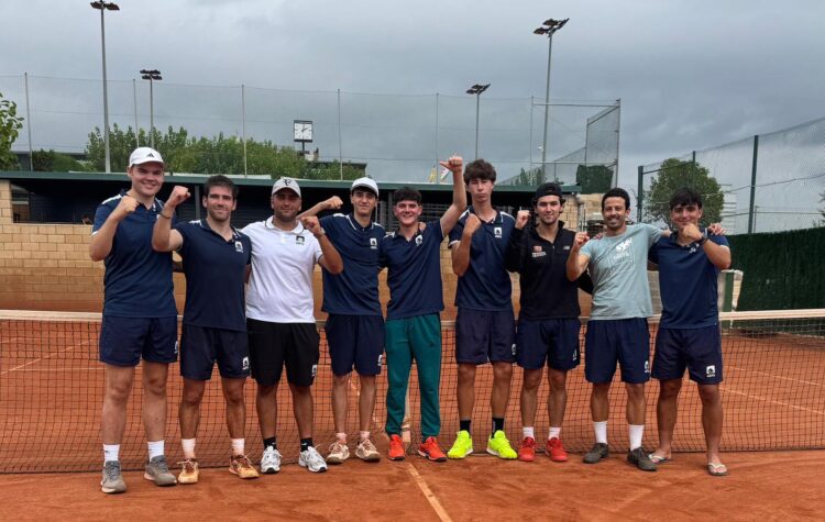 Espacio Tierra se consolida en la élite del tenis nacional 1 Los integrantes del club segoviano./ESPACIO TIERRA