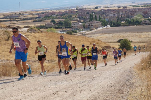 Deporte y solidaridad en la IX Carrera y Marcha de Espirdo 1 Carrera pedestre de Espirdo en anteriores ediciones./E.A