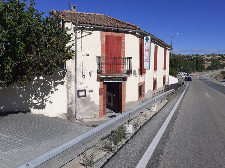 El Ayuntamiento de Cerezo de Abajo responde al manifiesto vecinal sobre el deterioro de la farmacia 1 Farmacia de Cerezo de Abajo.