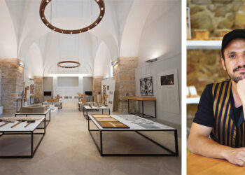 La exposición se ha diseñado como un espacio de consulta y aprendizaje que combina material documental, referencias gráficas, herramientas y piezas artesanas. A la derecha, el profesor Wesam Asali, de IE University. / IEU.R.A.