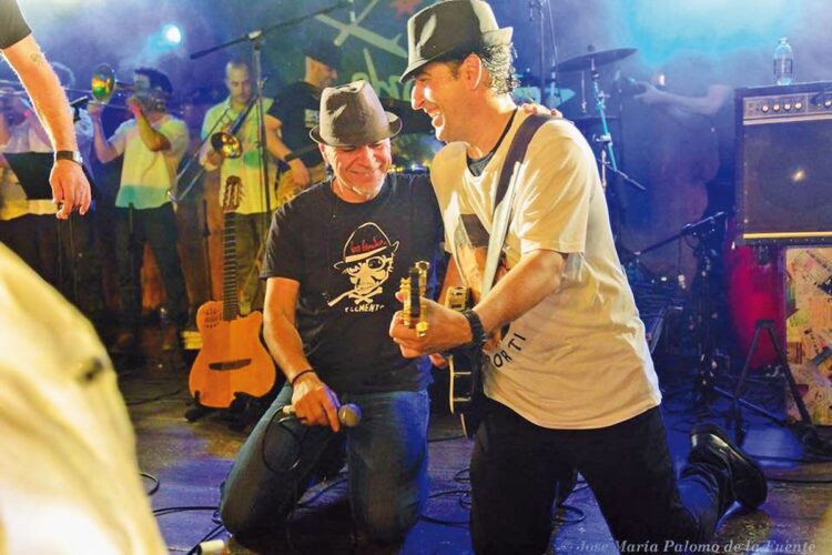 Los Lebreles descargarán sus versiones cañeras de pop rock en La Losa. / EA