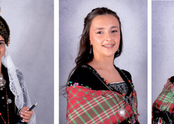 Paula Velasco Maseda, Alcaldesa de 2025. Jimena Gómez Velasco, Primera Dama de Honor y Mariam Díez Sandoval, Segunda Dama de Honor. / Ayuntamiento de El Espinar