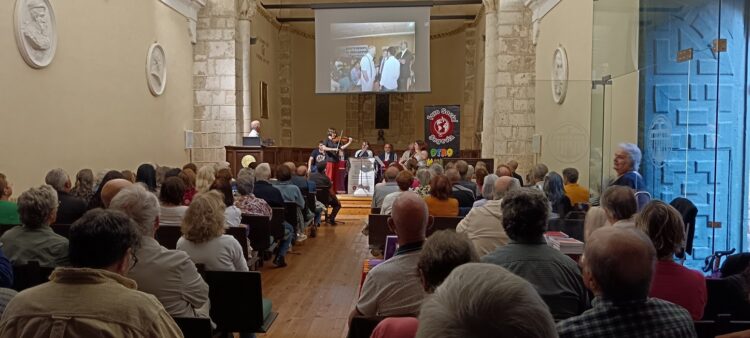 Actuación musical durante la jornada/FORO SOCIAL