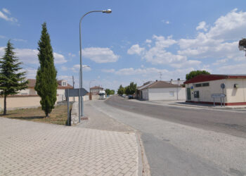 Un vehículo pesado atravesando el municipio de Chañe.