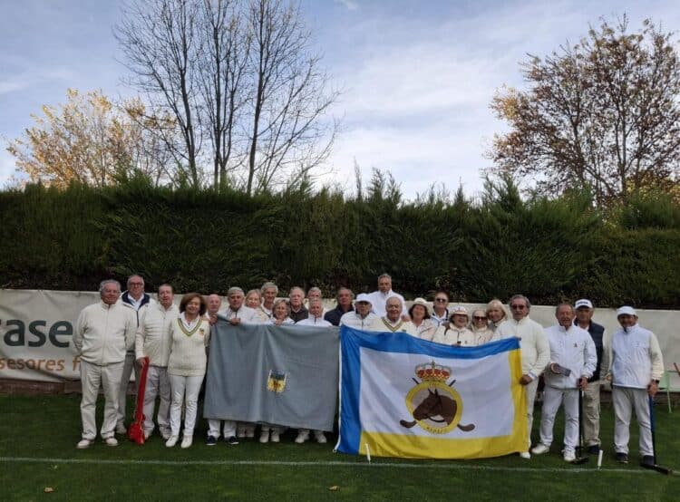 Los participantes en el encuentro de croquet./ CC EL TIRO