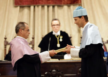 El Paraninfo de las Escuelas Mayores acoge la ceremonia de investidura. / David Arranz