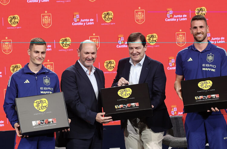 ‘Tierra de Sabor’ patrocinará a la Selección Española de Fútbol 1 Acto de presentación del patrocinio en Madrid. / Juan Lázaro