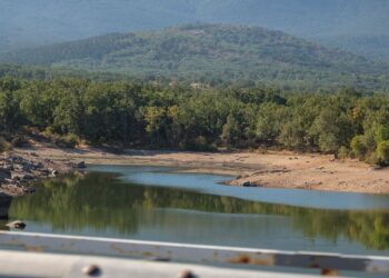 Cola del embalse del Pontón Alto. con escasa agua. / E.A.