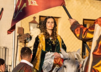 251004 Recreacion Proclamacion Reina Isabel Hector Criado 77 scaled e1759605966875